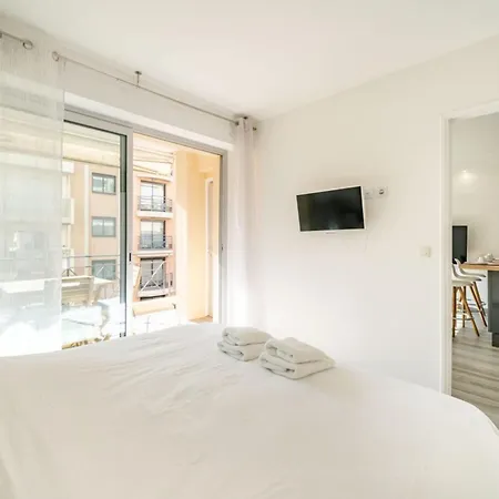 Wdf One Bedroom 1 Min Walk To Martinez Appartement